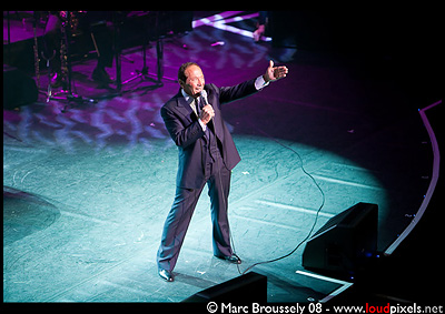 Paul Anka at London Palladium 8 February 2009