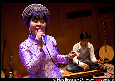 Huong Thanh at the Purcell Room, Southbank center - 30 May 2009