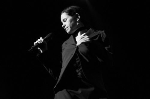 Natalie Merchant performing at a gig in London in 2010